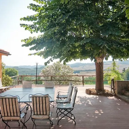 Stunning Country House Overlooking Tuscany Hills Lorenzana Esterno foto