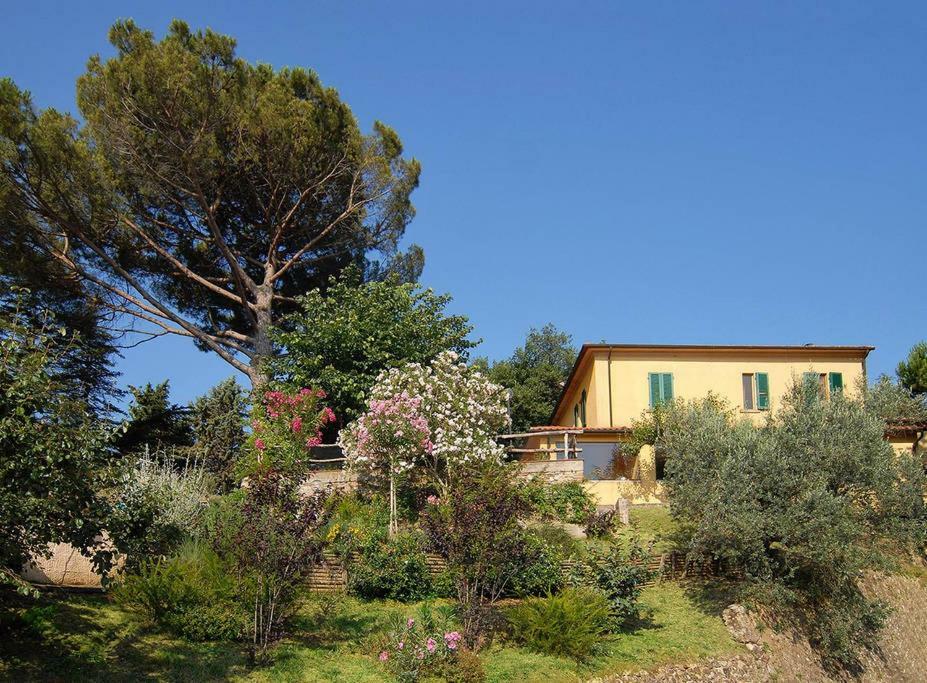 Stunning Overlooking Tuscany Hills Lorenzana